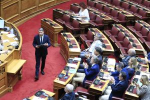 ΠΑΣΟΚ: Οι επτά βουλευτές που βρίσκονται κοντά στο κατώφλι ένταξης