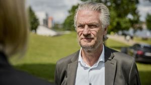 Henrik Dahl har bekendt sig til flere ideologier, og hver gang kommer de til kort