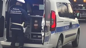 Ruba un veicolo, fa un incidente e scappa a piedi. Nei guai per ricettazione e omissione di soccorso