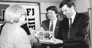 Setting the record straight on when Irish News and News Letter stood together for peace