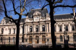 L’Etat veut vendre 25% de son parc : ces pièges qui se cachent derrière l’optimisation du patrimoine