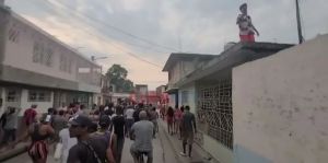 La desobediencia civil total: el camino hacia la libertad