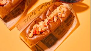 Il panino all’astice griffato Mason's Lobster sbarca al Lido di Venezia