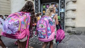Belluno, crescono diplomati e laureati: «Ma in provincia non trovano lavoro»