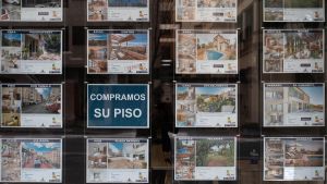 ¿Por qué cae la venta de casas en las grandes ciudades y las islas y se dispara en Teruel o Cuenca?