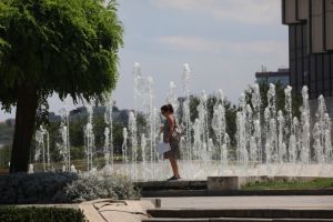 София влиза в битка с жегите с климатични убежища и нов градски план