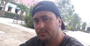 Volvió a Cuba de visita y terminó preso por una página de Facebook