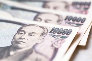 Pourquoi les Américains sont-ils «obligés» d’intervenir sur le yen?