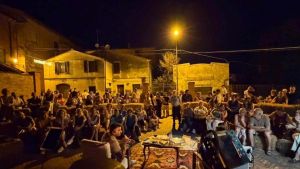 Dai tramonti del santuario ai vigneti. La musica conquista colline e borghi