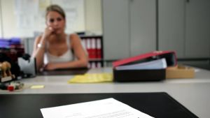 Mit flüchtigen Bekanntschaften zum Erfolg bei der Jobsuche?
