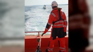 Las lanchas de 'domingueros' tensionan Salvamento Marítimo: 