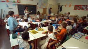 Nelle scuole del Friuli Venezia Giulia in arrivo altri mille docenti, ma mancano 52 bidelli