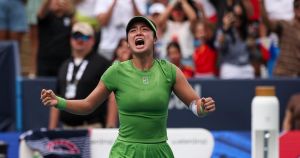 Tennis phenom Alexandra Eala has the GTA’s (and the world’s) Filipino community in a frenzy