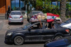 More than 800,000 displaced Lebanese have begun returning home, UN says