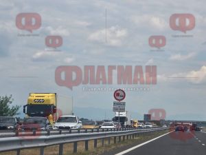 Ограничават движението по АМ 