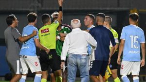 Il Sassuolo travolto dal Celta Vigo. Rosso a Laurientè e piovono gol
