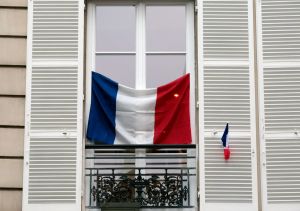 Les Français moins riches que la moyenne européenne pour la 3e année consécutive : jusqu'où ira le grand déclassement ?