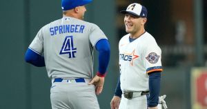 Inside the Blue Jays clubhouse on trade deadline day: Tears, packed duffel bags, sudden goodbyes and a few hellos