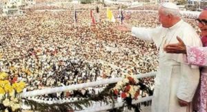 El papa de vuelta al Perú