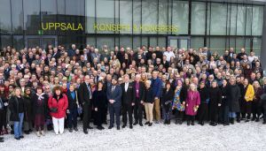 I høst kan Svenska Kyrkan si endelig farvel til to syn på ekteskapet