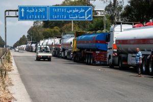 As Iran chokes off Hormuz, Gulf turns its back on strait to look at new energy routes