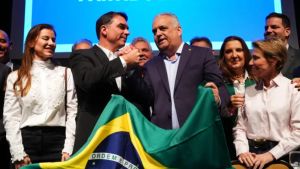 Chapa Flávio-Gaspar perpetra a maior agressão às mulheres e à sociedade civilizada da história das eleições