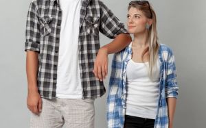 After a 7’1” man was uncomfortable on a plane, a ‘very short’ woman came to his rescue