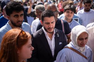 El-Sayed’s narrow Michigan win splits Jewish Democrats over potential rapprochment