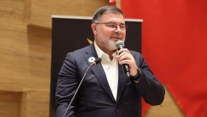 İzmir’de Muhalefet Etmenin Dayanılmaz Ağırlığı: Bilal Saygılı Siyaseti