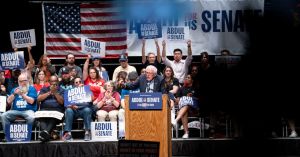 Bernie Sanders Is Not Doing the Democrats Any Favors