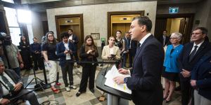 Ottawa overlooking AI communication skills gap in government
