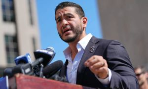 Dviganje prahu za morebiti prvim muslimanskim senatorjem
