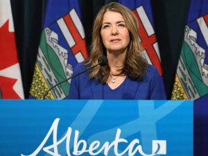 Bell: Call the cops! Is Danielle Smith going to be reported for hate speech?
