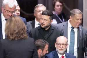 Провал Киева: удары по тылам добрались до Зеленского быстрее, чем до России