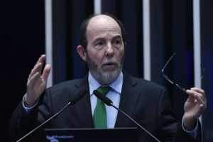 Armínio Fraga fez o ‘L’ e agora teme recessão igual à do governo Dilma