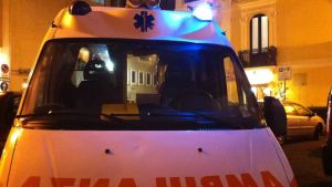 Caneva, beve per errore acido caustico al ristorante: 39enne in terapia intensiva