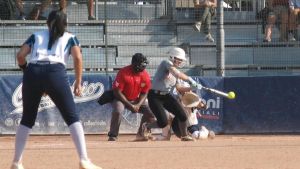 Softball: ore 17, si chiude con Rovigo al Buscherini. In palio il secondo posto. Italposa, vincere vale il vantaggio in semifinale