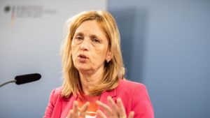 Die Politik sollte den Mut für ein Pflichtjahr für alle aufbringen, Frau Prien!