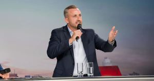 Posse mit Scheinwerfer-Effekt