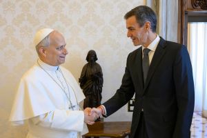 (PORTRET TEDNA) Pedro Sánchez: Mojster preživetja, ki je Trumpu rekel ne