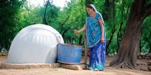 One Gujarat Woman Saw a Biogas Plant Nearby. Now, 368 Families Cook Cleaner & Earn More