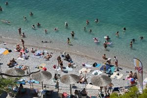 Τουρισμός για όλους: Ποια ΑΦΜ μπορούν να υποβάλλουν σήμερα αιτήσεις