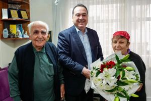 Manisa’nın Yaşayan Tarihi BEDRİYE HOCA’nın 30 Yıl Sonra Gün Işığına Çıkan Son Kitabı; “YİTİRİLMİŞ YILLAR”