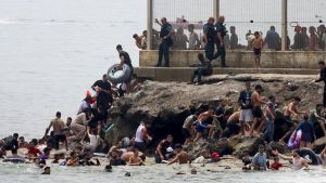 ¿Cómo se gestó la crisis en Ceuta? Los expertos analizan los mensajes y los bulos en las redes sociales