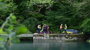 Dramma al Lago di Barcis: si tuffa e non riemerge, muore un ragazzo di 24 anni