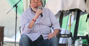 Il monopolio su Guccini è roba da compagni