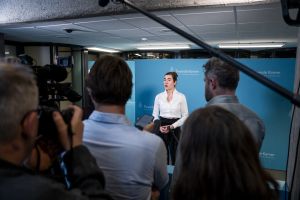 Hé journalist, vraag door naar het rechtse eindplaatje
