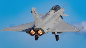 Su-57 Felon vs. Dassault Rafale: Which Fighter Jet Wins?