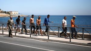 Scontro sui migranti, Tajani: “Rischio terrorismo”. Stop a Schengen fino al 15 agosto. /