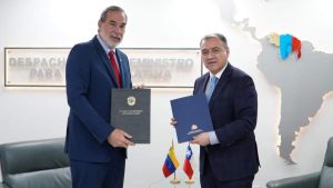 Chile y Venezuela: normalizar las relaciones no significa regularizar automáticamente a los migrantes